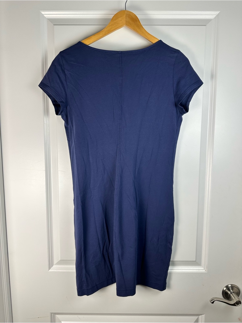 Lilly Pulitzer Brewster Navy Short-Sleeve V-Neck Tunic with White Rope Trim - Picture 5 of 6